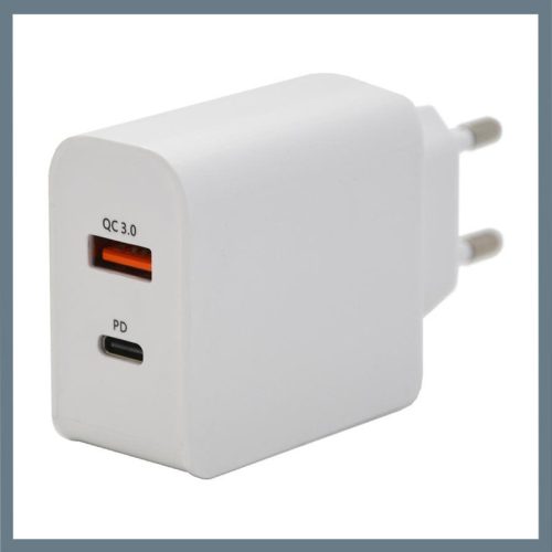Hitro polnilni omrežni adapter – USB-A / USB-C 18 W 230 V 07430